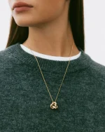 INFINITY KNOT NECKLACE L GOLD EDBLAD - Image 3